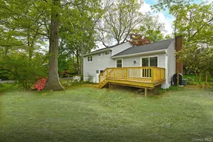 29 Bennett Ave, Huntington Station, NY 11746 - Photo 22