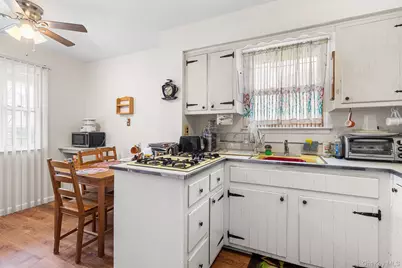 12239 Long Street, Jamaica, NY 11434 - Photo 10