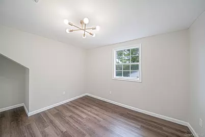 317 Haven Avenue, Ronkonkoma, NY 11779 - Photo 24