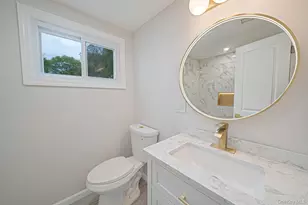 317 Haven Ave, Ronkonkoma, NY 11779 - Photo 20