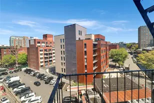 41-25 Kissena Blvd, Flushing, NY 11355 - Photo 10