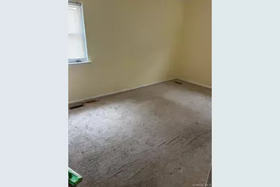 13625 222nd Street, Springfield Gardens, NY 11413 - Photo 4