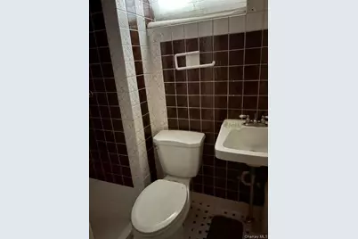 13625 222nd Street, Springfield Gardens, NY 11413 - Photo 8