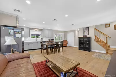 30 Brandeis Avenue, Mohegan Lake, NY 10547 - Photo 12