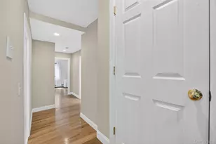 30 Brandeis Ave, Mohegan Lake, NY 10547 - Photo 16