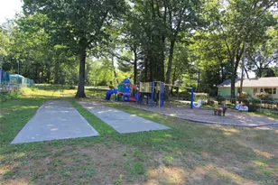 30 Brandeis Ave, Mohegan Lake, NY 10547 - Photo 44