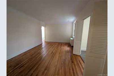 3 Greenridge Avenue #B8, White Plains, NY 10605 - Photo 4