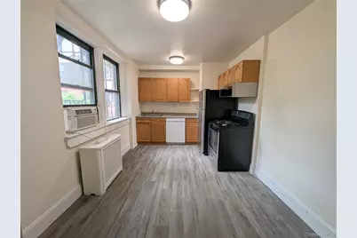 3 Greenridge Avenue #B8, White Plains, NY 10605 - Photo 6