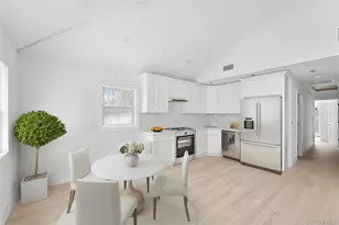 50 Squires Ave, East Quogue, NY 11942 - Photo 4