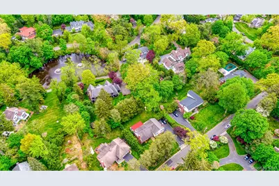 112 The Intervale, Roslyn, NY 11576 - Photo 36