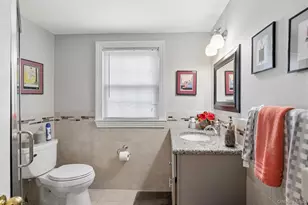 [Address not provided], Babylon, NY 11702 - Photo 26