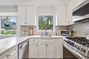 659 Andover Rd, Valley Cottage, NY 10989 - Photo 16