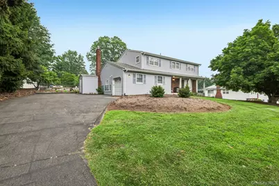 659 Andover Road, Valley Cottage, NY 10989 - Photo 2