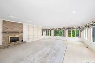 7 Fair Oaks Dr, Poughkeepsie, NY 12603 - Photo 18