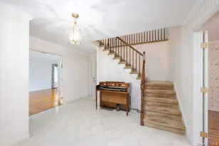 7 Fair Oaks Dr, Poughkeepsie, NY 12603 - Photo 10