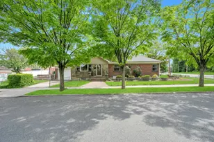 175-04 50th Ave, Fresh Meadows, NY 11365 - Photo 2