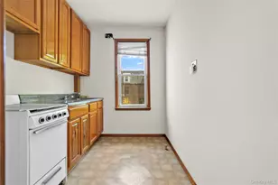 21-04 23rd St, Astoria, NY 11105 - Photo 16