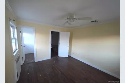 611 Lakeview Avenue, Rockville Centre, NY 11570 - Photo 16