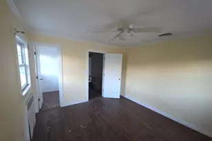 611 Lakeview Ave, Rockville Centre, NY 11570 - Photo 16