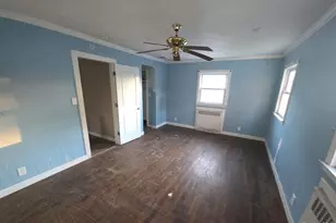611 Lakeview Ave, Rockville Centre, NY 11570 - Photo 10