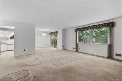 185 Long Hill Drive #A, Yorktown Heights, NY 10598 - Photo 4