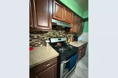 2355 Tiebout Avenue, Bronx, NY 10458 - Photo 10