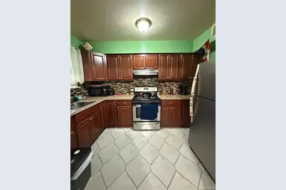 2355 Tiebout Avenue, Bronx, NY 10458 - Photo 8