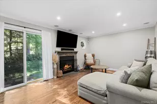 601 Kensington Way, Mount Kisco, NY 10549 - Photo 2