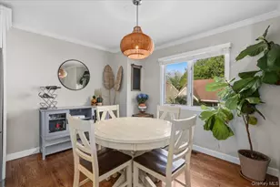 601 Kensington Way, Mount Kisco, NY 10549 - Photo 4
