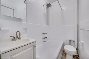 43-10 48th Ave, Woodside, NY 11377 - Photo 10