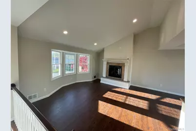 1657 Fairfax Avenue, West Islip, NY 11795 - Photo 4