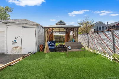 425 Beach 46th Street, Far Rockaway, NY 11691 - Photo 12