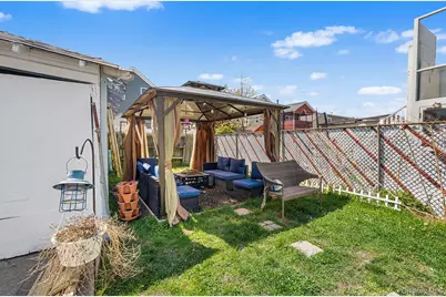 425 Beach 46th Street, Far Rockaway, NY 11691 - Photo 14