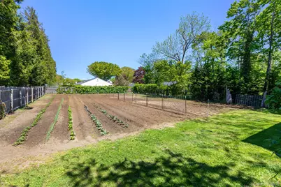 1220 Youngs Avenue, Southold, NY 11971 - Photo 34