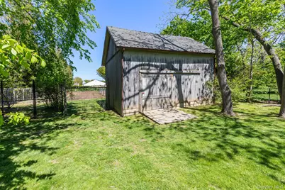 1220 Youngs Avenue, Southold, NY 11971 - Photo 6