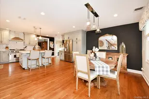129 Commonwealth Ave, Massapequa, NY 11758 - Photo 12