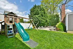 129 Commonwealth Ave, Massapequa, NY 11758 - Photo 38