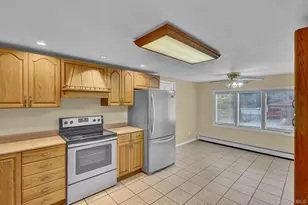 54 College Hills Dr, Farmingville, NY 11738 - Photo 2