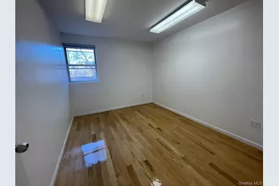 41-13 149 Place #2nd Floor, Flushing, NY 11355 - Photo 4