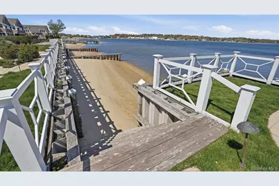49 Canoe Place Road #416, Hampton Bays, NY 11946 - Photo 4