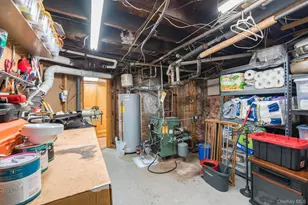 82 Nottingham Ave, Valley Stream, NY 11580 - Photo 18