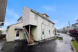 26 Parker St, Port Chester, NY 10573 - Photo 4