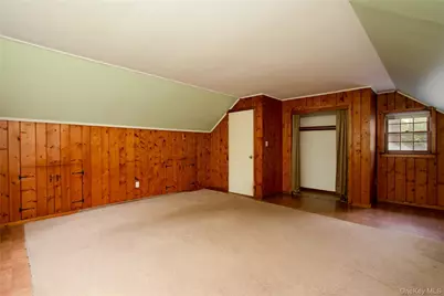 14 Bunkerhill Drive, Huntington, NY 11743 - Photo 34