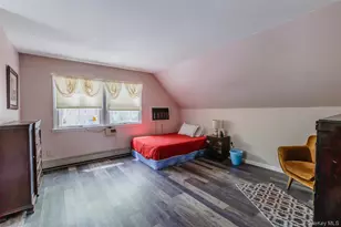 8 Loretta Ct, Coram, NY 11727 - Photo 16