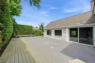 120 Dartmouth Rd, Massapequa, NY 11758 - Photo 38