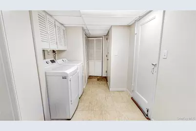 30-22 78th Street, East Elmhurst, NY 11370 - Photo 18