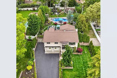 106 Morewood Drive, Smithtown, NY 11787 - Photo 40