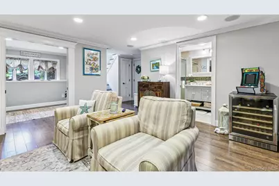 106 Morewood Drive, Smithtown, NY 11787 - Photo 18