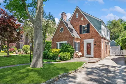 17 Kensington Road, Garden City, NY 11530 - Photo 1