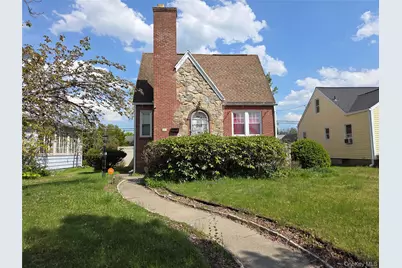 208 S Grand Avenue, Poughkeepsie, NY 12603 - Photo 2